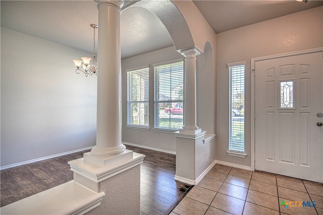 1011 Sugar Brook Dr - Photo 6 of 34