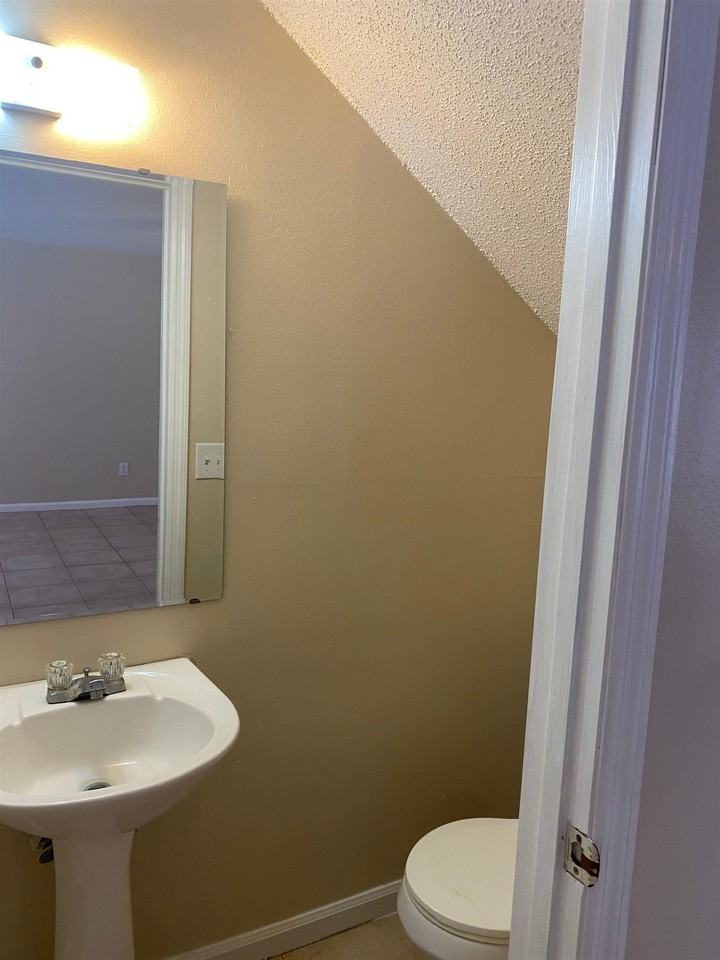 2603 W Tharpe St Apt D #D - Photo 7 of 13