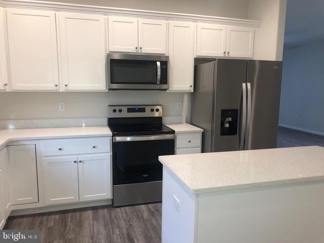 10 Backwater Ct - Photo 7 of 14