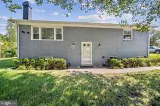 9708 Glen View Drive - Photo 1 of 1