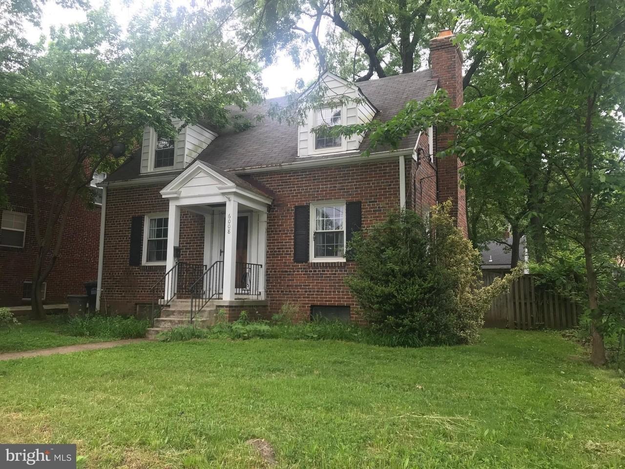 6008 39th Pl - Photo 2 of 27