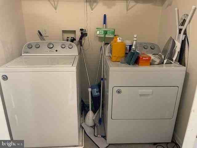 112 Graystone Dr - Photo 3 of 3