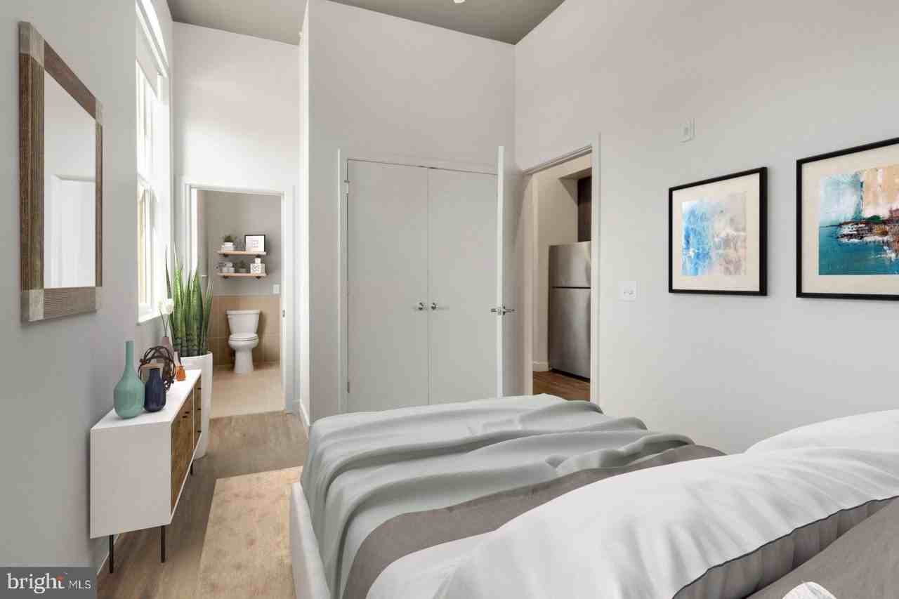 525 North 41st Street #201 - Photo 3 of 35