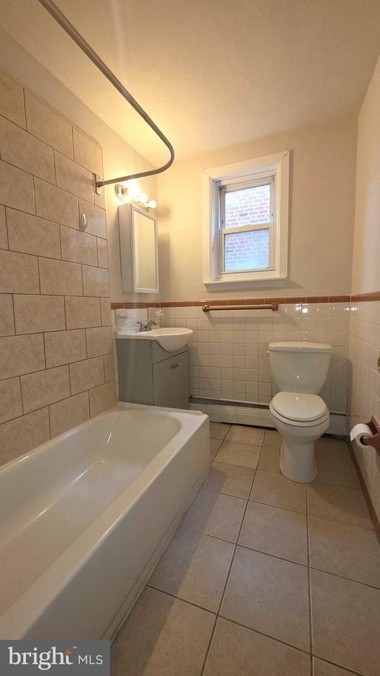 7332 Montour St - Photo 4 of 10