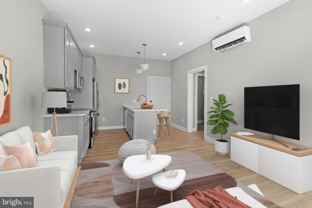 1935 N 2nd St Unit 402 #402 - Photo 1 of 1