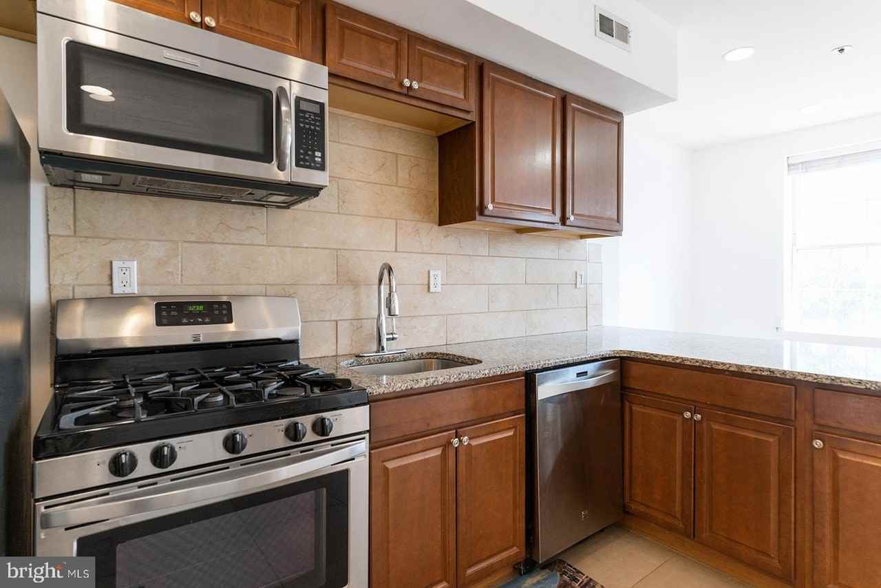 227 East Girard Avenue #2 - Photo 4 of 27