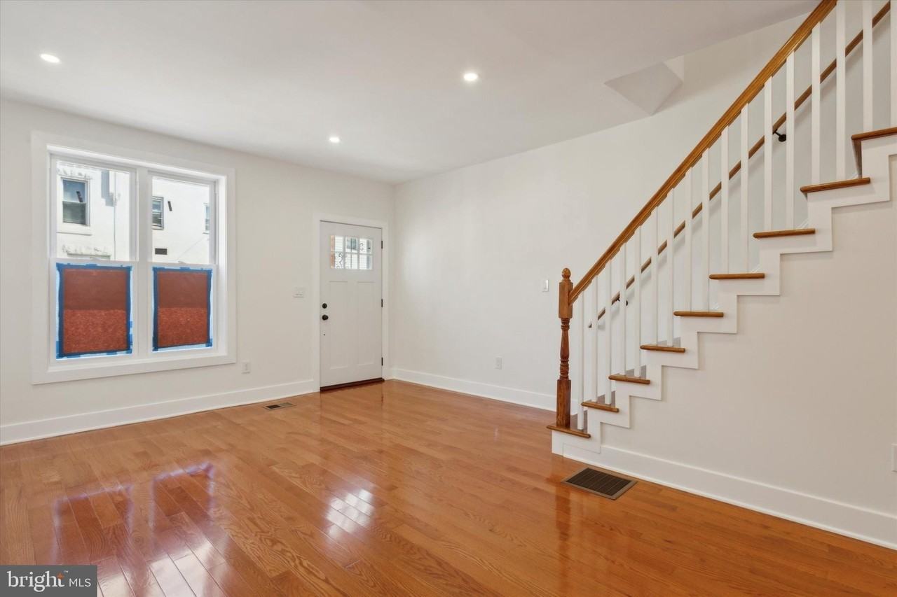 1834 Mckean St - Photo 5 of 26