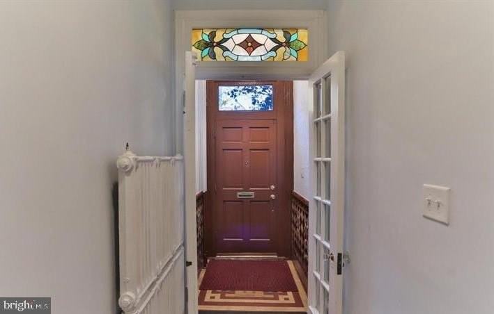 855 North 24th Street - Photo 4 of 35