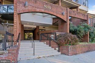 1020 North Stafford Street #311 - Photo 1 of 1