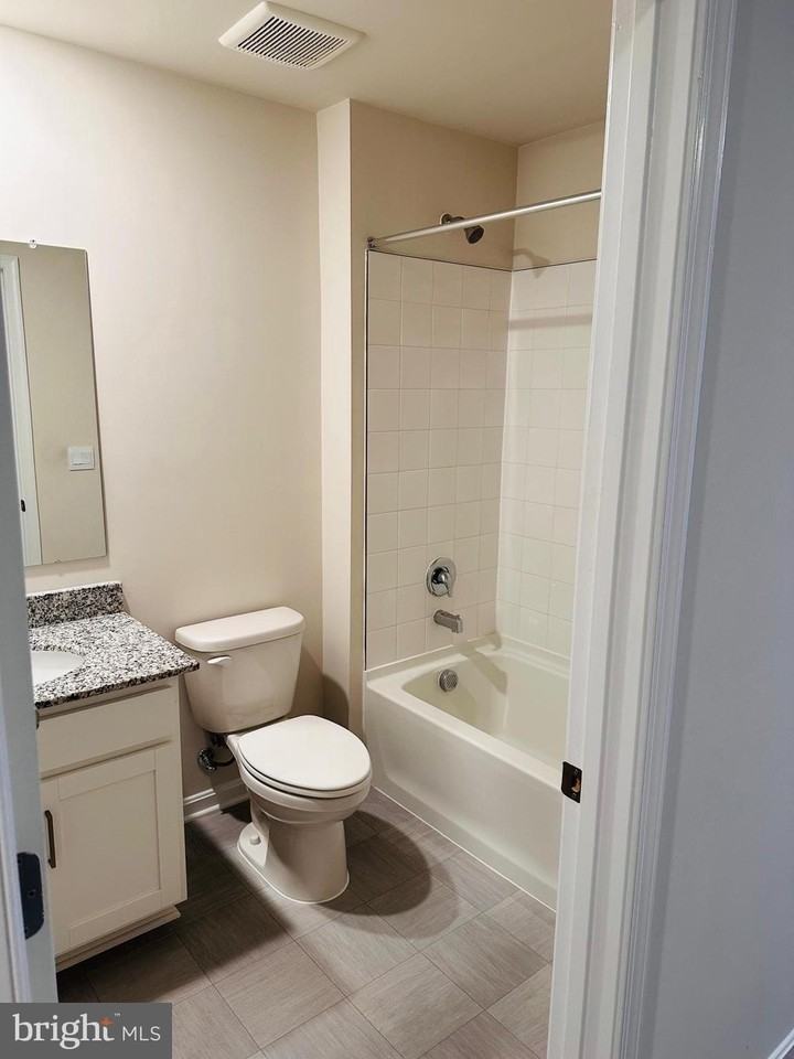 106 Gossard Way - Photo 4 of 16