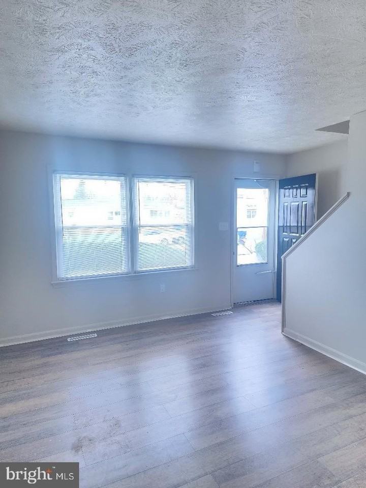 130 West 13th Street #134 - Photo 3 of 21