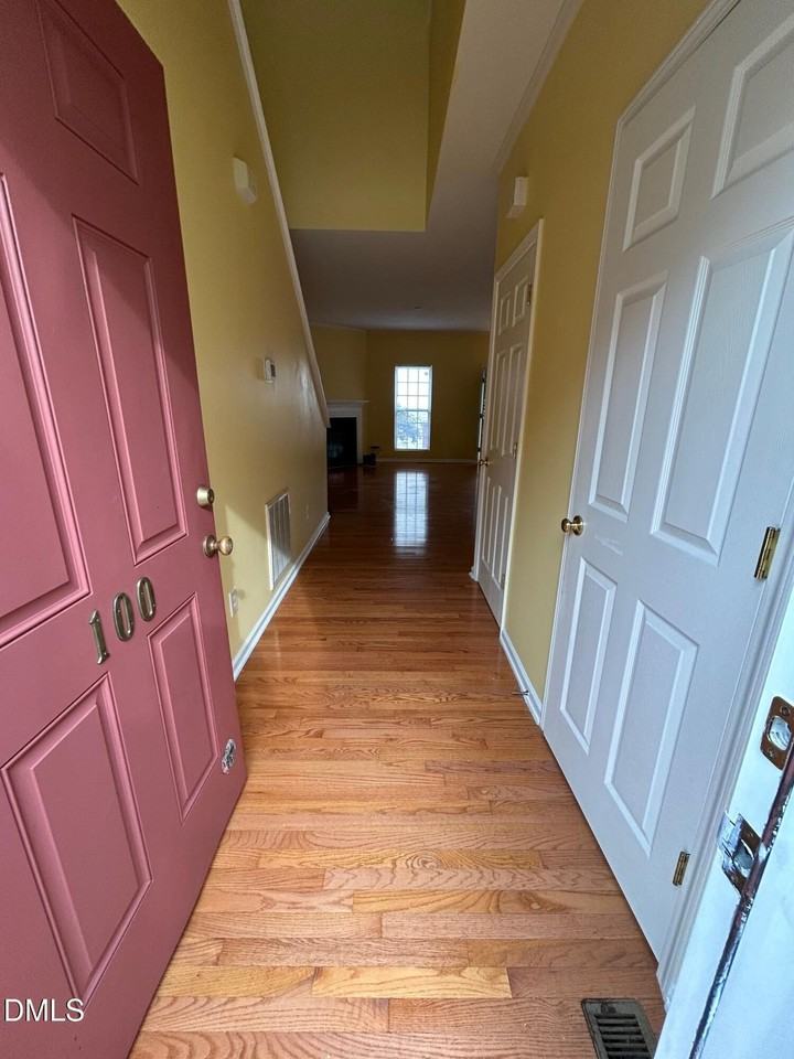 100 Henson Place - Photo 2 of 27