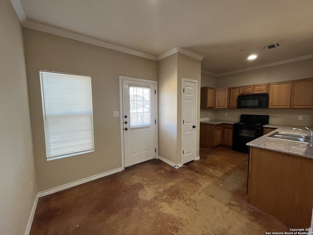 4812 Appleseed Court - Photo 6 of 27