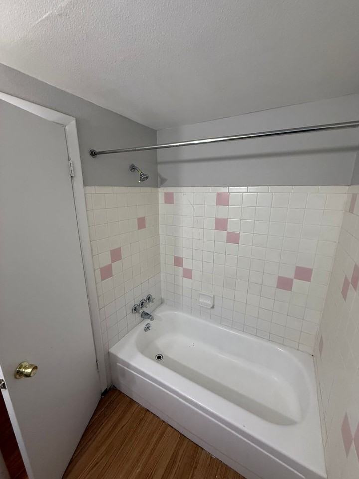 1588 Macon St #102 - Photo 7 of 8