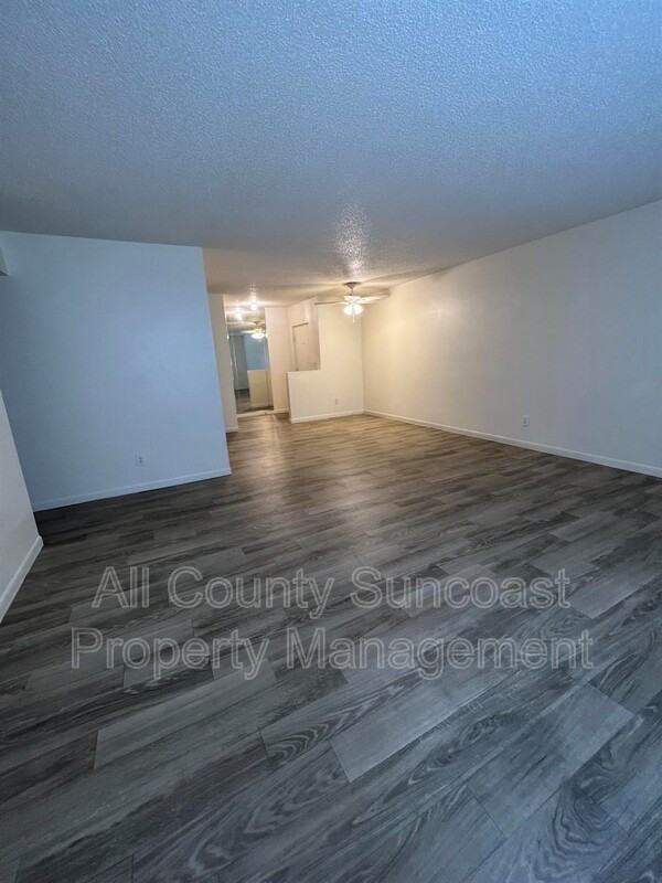 1830 Dr M.L.K. Jr St N #204 - Photo 3 of 7