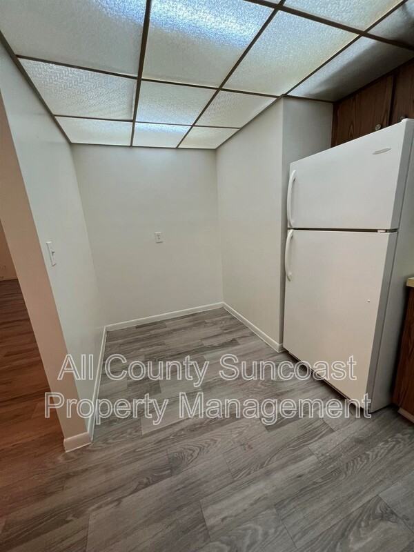 1830 Dr M.L.K. Jr St N #204 - Photo 4 of 7