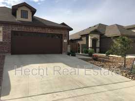 684 Creekside Cir - Photo 1 of 1