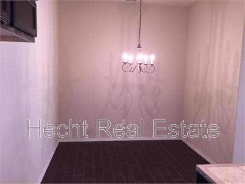 684 Creekside Circle - Photo 4 of 13