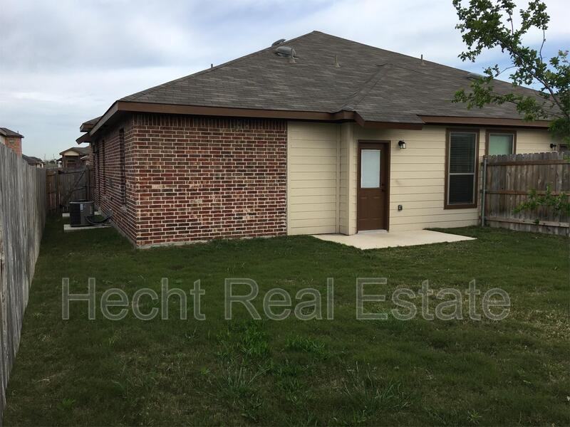 684 Creekside Circle - Photo 5 of 13