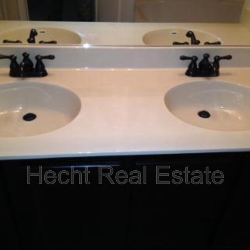 684 Creekside Circle - Photo 7 of 13