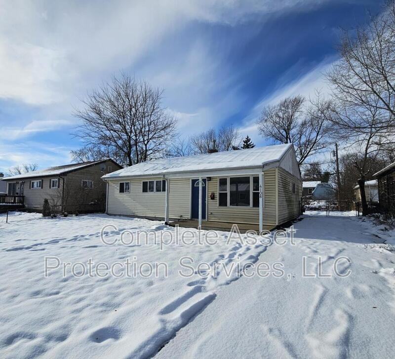 4108 Swift St - Photo 3 of 8