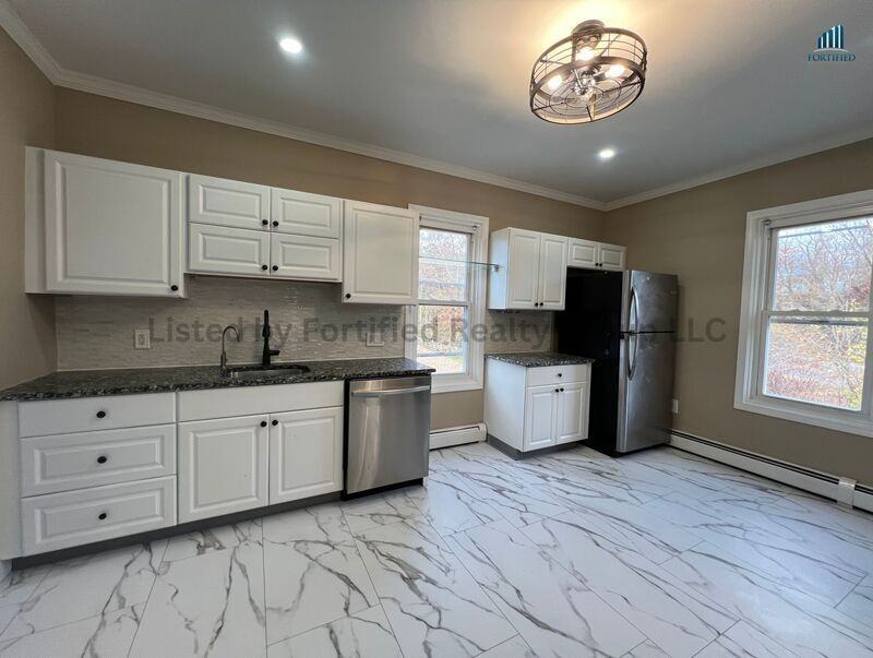 380 Wilson Rd #2 - Photo 3 of 26