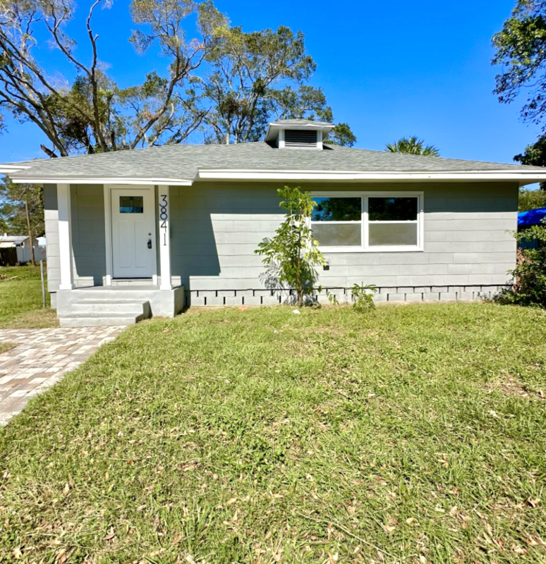 3841 16th Ave S - Photo 3 of 38