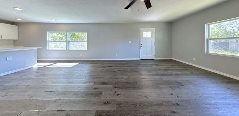 3841 16th Ave S - Photo 4 of 38