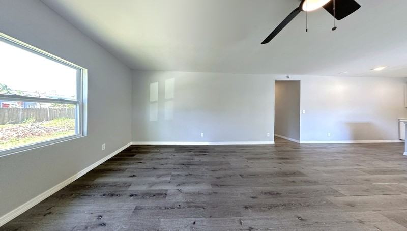 3841 16th Ave S - Photo 5 of 38