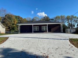 featured image of 427 Sterling Road #B