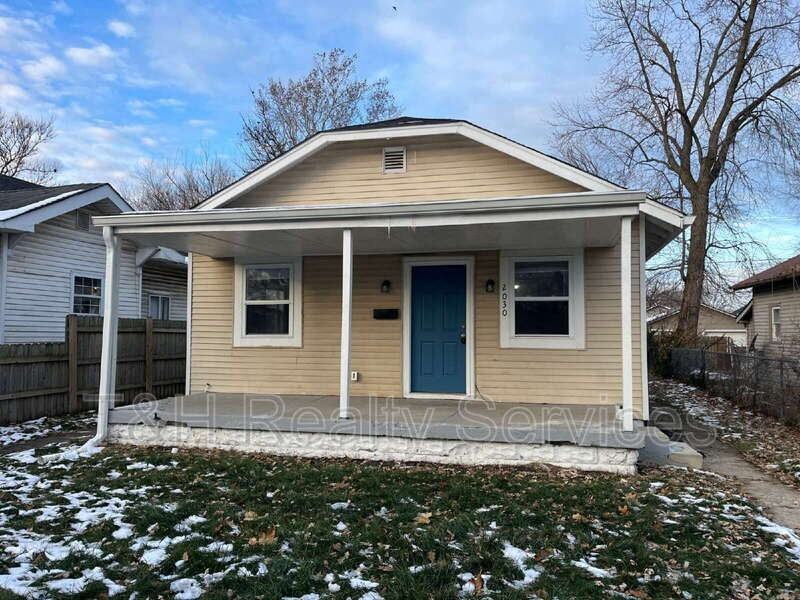 2030 Houston Street - Photo 2 of 2