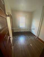featured image of 220 E Pearl St