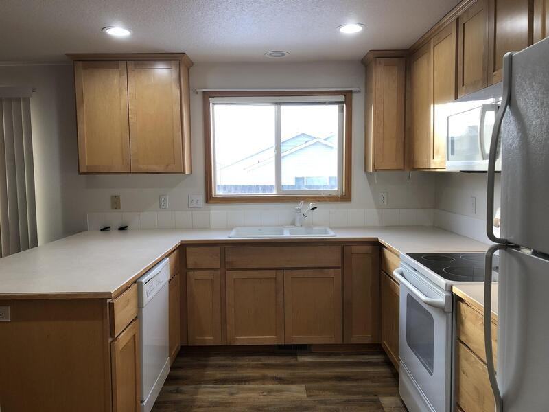 2955 Northwest 9th Lane - Photo 2 of 16