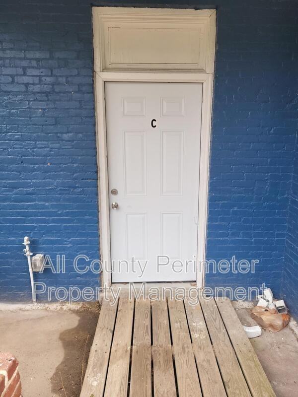 1249 Duncan Ave - Photo 2 of 11