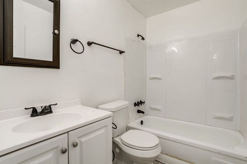 3301 Wood Ave #10 - Photo 7 of 20