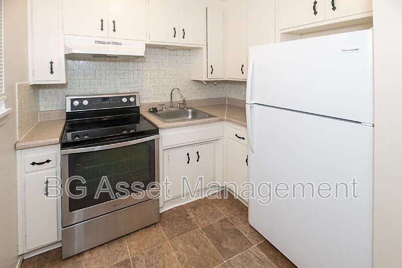 1928 Ethan Way #24 - Photo 3 of 19