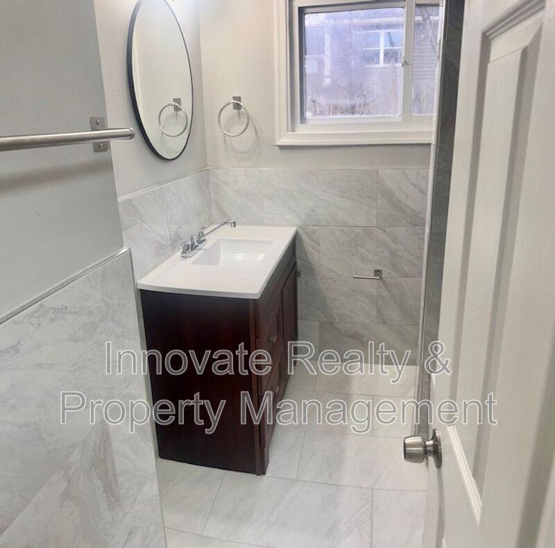 2819 Comly Rd - Photo 5 of 28