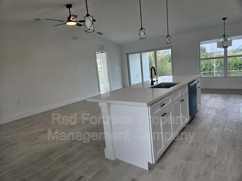 22 Northwest 23rd Avenue - Photo 4 of 17