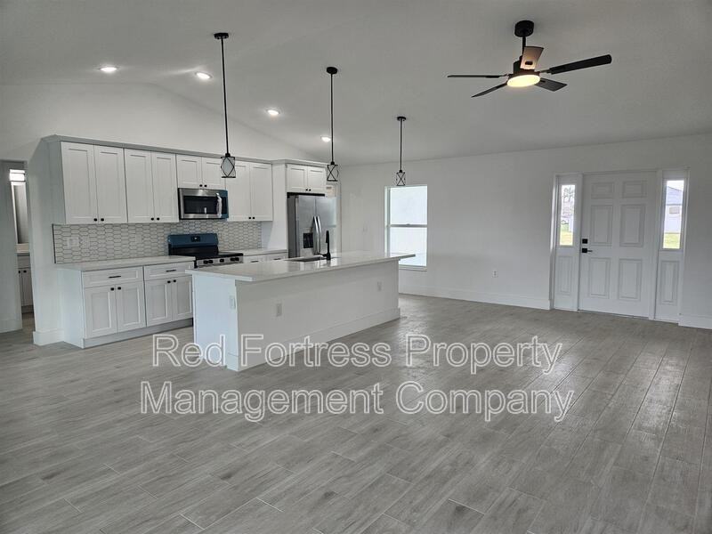 22 Northwest 23rd Avenue - Photo 5 of 17