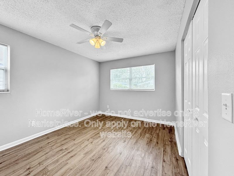 2035 Monteau Dr - Photo 7 of 22