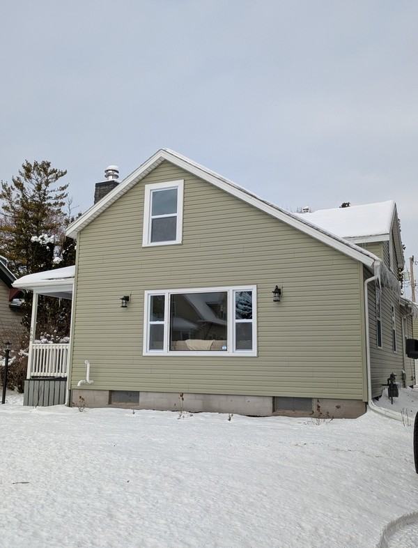 160 Guilford St - Photo 3 of 38