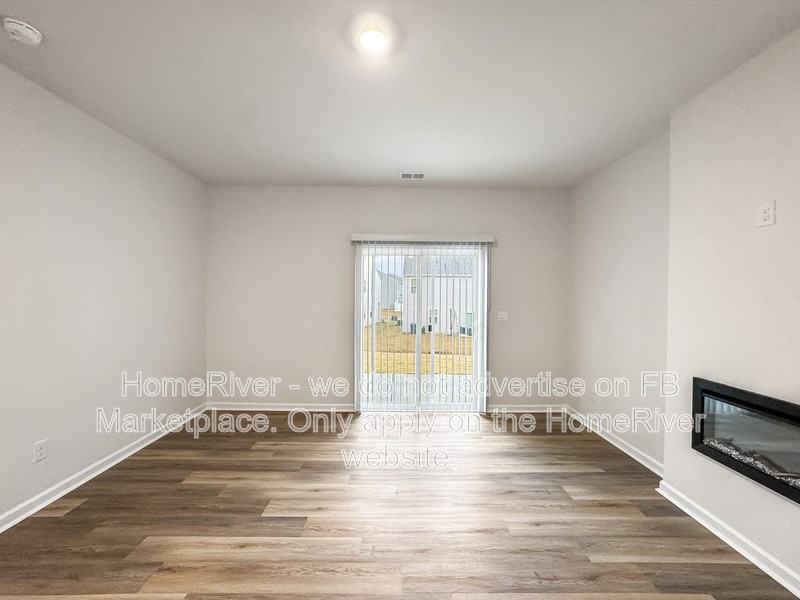 1333 37th Avenue Ln Ne - Photo 3 of 25