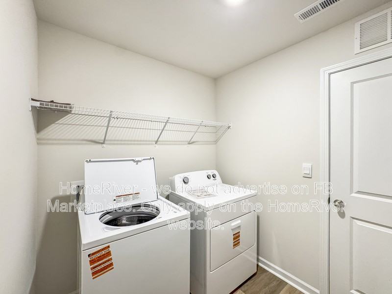 1333 37th Avenue Ln Ne - Photo 5 of 25