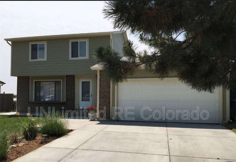 986 Croke Dr - Photo 2 of 23