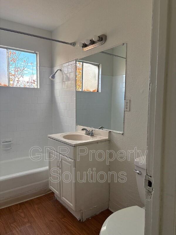 1201 Iron Ave Sw #23 - Photo 5 of 10