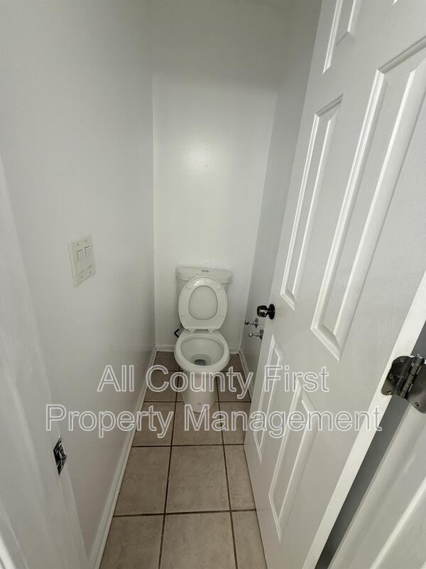 2884 Regent Walk Dr - Photo 6 of 17