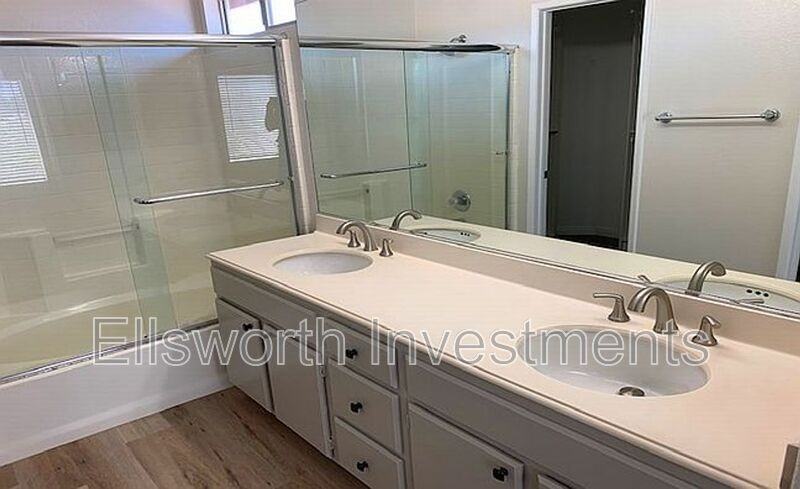 744 Cardona Avenue - Photo 5 of 14