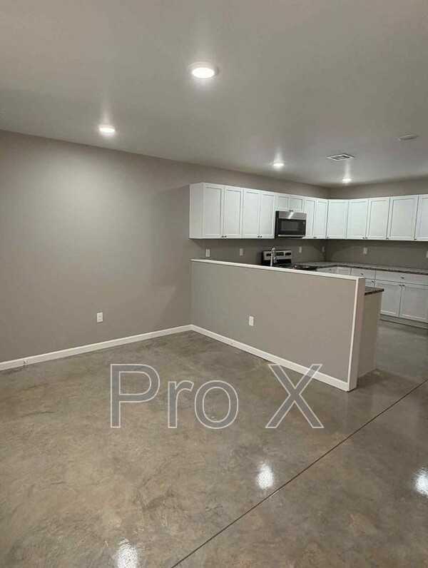 309 South 4th Street #309S4th - Photo 3 of 17