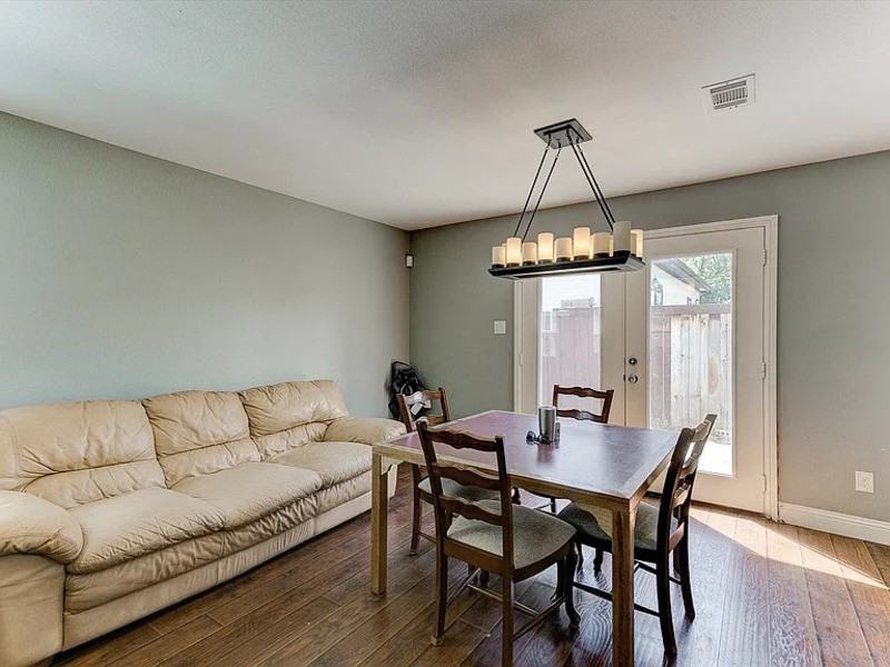 2313 W Devitt St - Photo 6 of 16