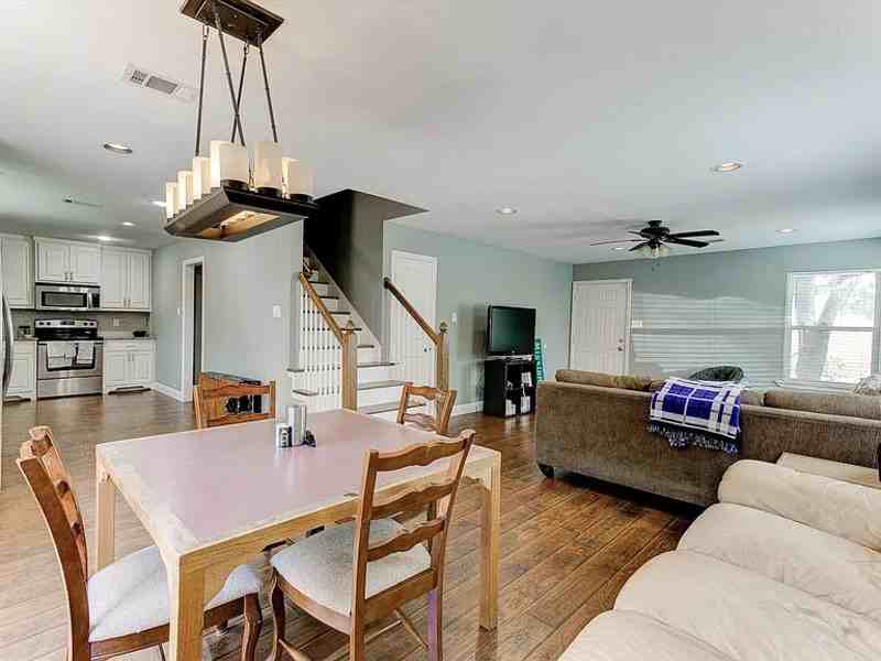 2313 W Devitt St - Photo 7 of 16